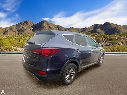 Used 2018 Hyundai Santa Fe Sport image 4
