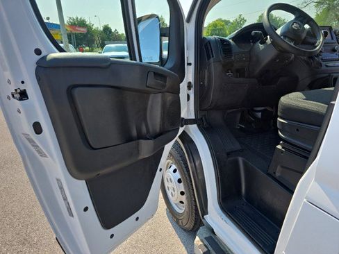 Used 2023 RAM ProMaster 2500 image 15