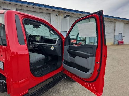 New 2026 Ford F550 4x4 Regular Cab Super Duty image 23