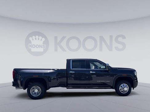 New 2026 GMC Sierra 3500 Denali Ultimate AWD/4WD image 5