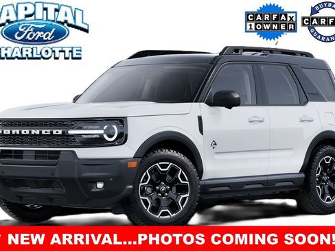 Used 2025 Ford Bronco Sport Outer Banks w/ Outer Banks Tech Package+ image 2