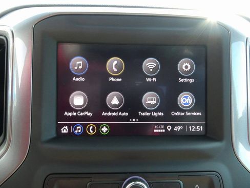 Certified 2025 Chevrolet Silverado 1500 Custom image 27