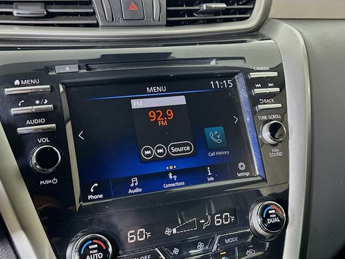 Used 2024 Nissan Murano SV w/ SV Midnight Edition Package FWD image 21