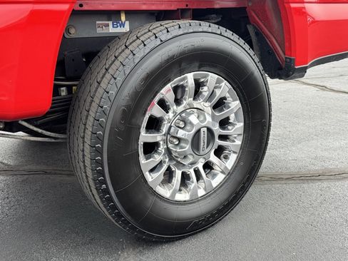 Used 2022 Ford F250 Lariat w/ Chrome Package image 30