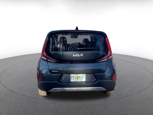 Used 2025 Kia Soul LX w/ LX Technology Package image 12
