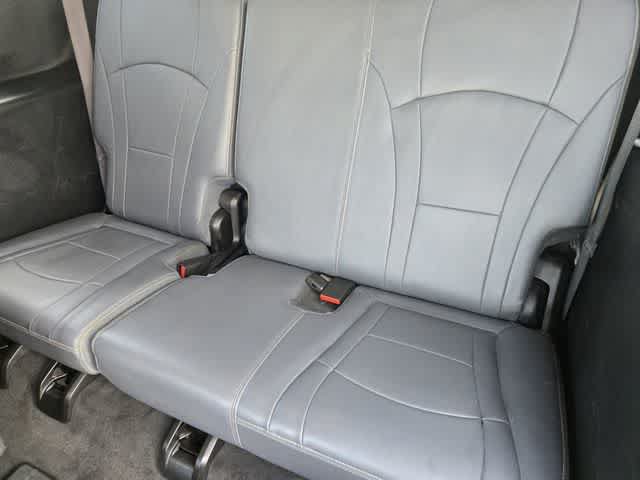 Used 2020 Buick Enclave Essence w/ Sound and Sites Package FWD image 13