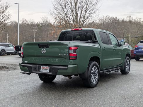 Used 2023 Nissan Frontier SV w/ SV Convenience Package image 4
