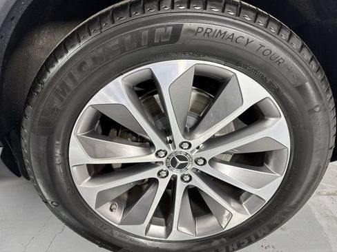 Used 2020 Mercedes-Benz GLE 450 4MATIC image 5