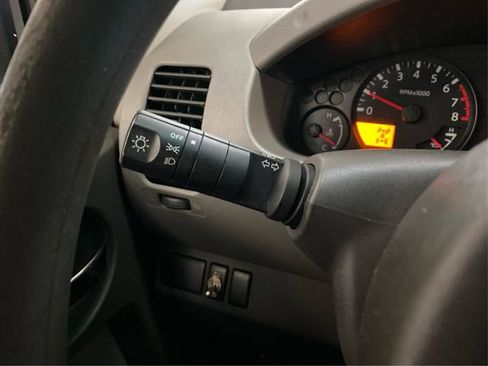 Used 2014 Nissan Xterra X image 22