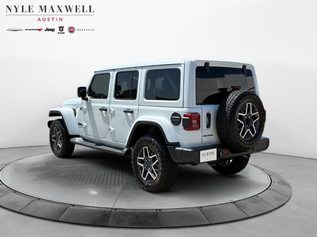 New 2026 Jeep Wrangler Unlimited Sahara AWD/4WD image 14