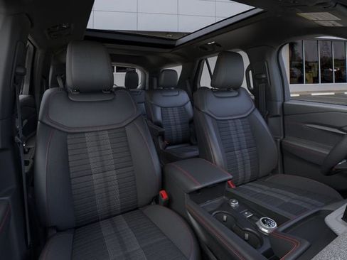 New 2026 Ford Explorer ST-Line AWD/4WD image 10