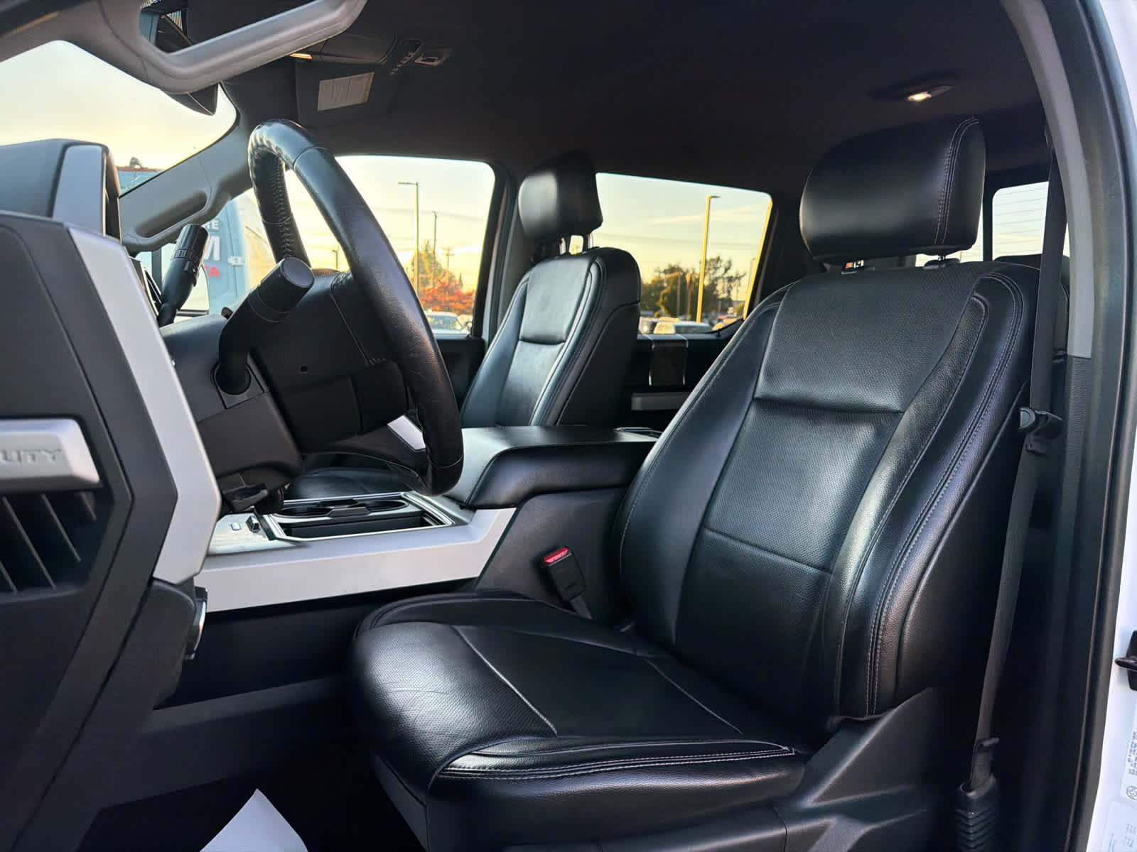 Used 2017 Ford F350 Lariat w/ Chrome Package AWD/4WD image 19