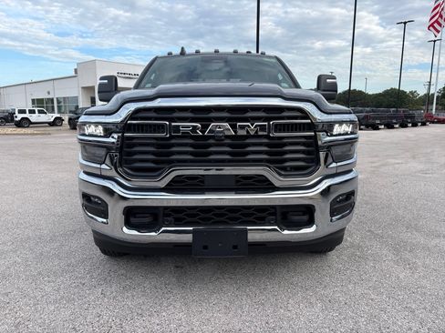 New 2026 RAM 3500 Tradesman AWD/4WD image 9