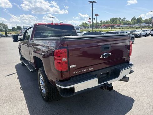 Used 2017 Chevrolet Silverado 2500 LT w/ LT Plus Package AWD/4WD image 9