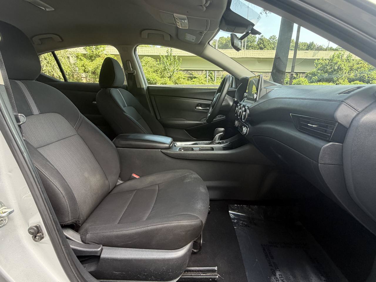 Used 2023 Nissan Sentra SV FWD image 18