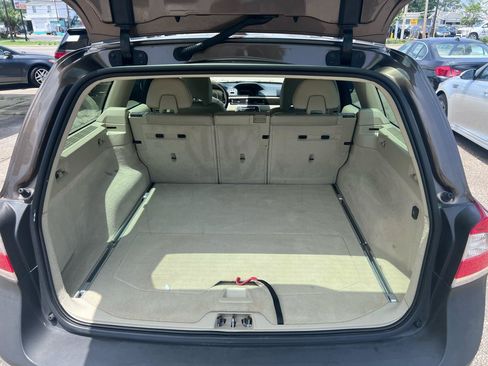 Used 2016 Volvo XC70 T5 Premier AWD/4WD image 7