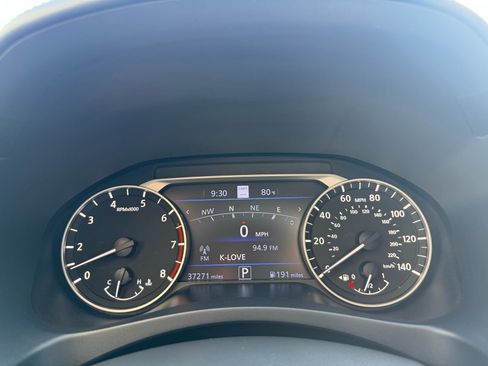 Used 2022 Nissan Altima 2.5 SL FWD image 13