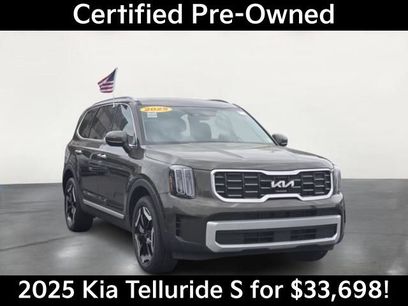 Used 2025 Kia Telluride S