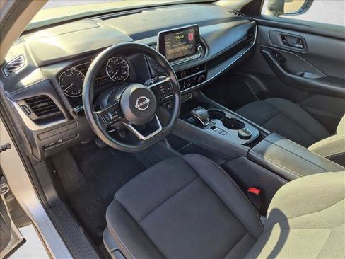 Used 2024 Nissan Rogue S AWD/4WD image 12