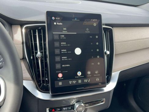 New 2026 Volvo XC90 B6 Ultra w/ Protection Package image 24