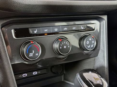 Used 2024 Volkswagen Tiguan Wolfsburg Edition FWD image 15