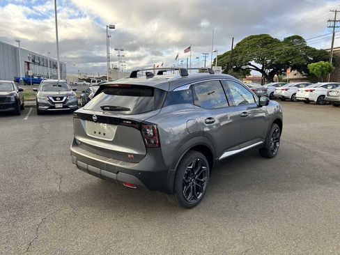 New 2026 Nissan Kicks SR image 3