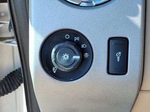 Used 2013 Ford F250 Lariat w/ Chrome Pkg AWD/4WD image 15