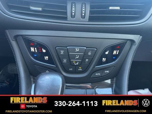 Used 2019 Buick Envision Premium w/ Driver Confidence Package image 29