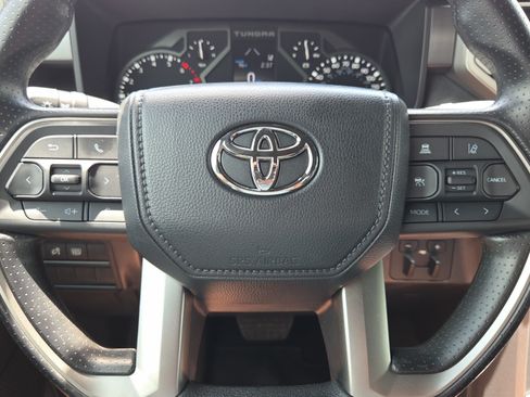 Certified 2025 Toyota Tundra SR5 AWD/4WD image 29