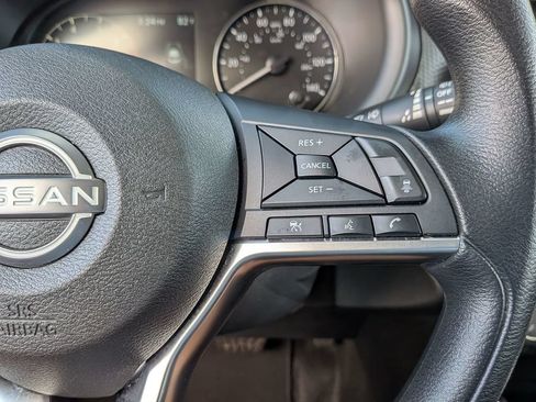 Used 2024 Nissan Kicks SV FWD image 19