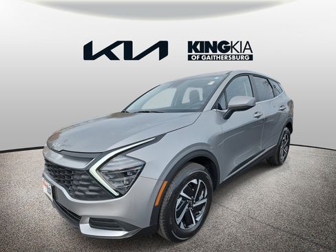 Certified 2025 Kia Sportage LX image 8