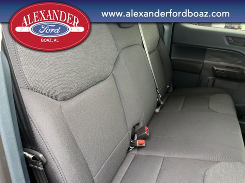 New 2025 Ford Maverick XL image 18