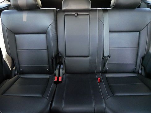 Used 2021 Volkswagen Atlas Cross Sport SE w/ Panoramic Sunroof Package AWD/4WD image 13