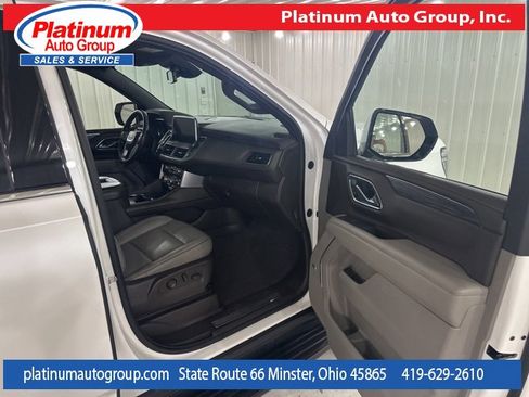 Used 2023 GMC Yukon XL SLT image 34