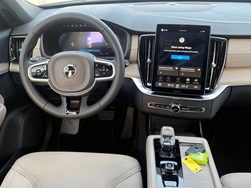 New 2026 Volvo XC90 B5 Core w/ Protection Package Premier AWD/4WD image 12