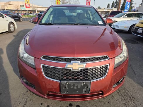 Used 2012 Chevrolet Cruze Eco FWD image 6