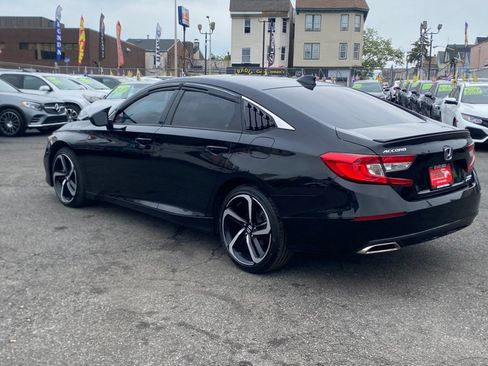 Used 2022 Honda Accord Sport Special Edition image 4