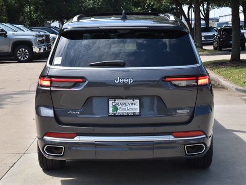 Used 2023 Jeep Grand Cherokee L Summit AWD/4WD image 9
