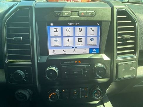Used 2019 Ford F150 XLT w/ Equipment Group 302A Luxury AWD/4WD image 7