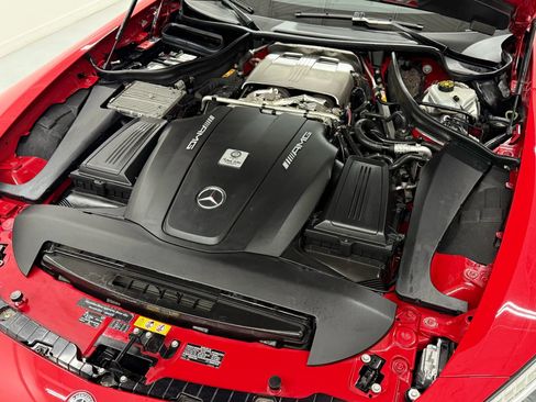 Used 2019 Mercedes-Benz AMG GT Roadster w/ Lane Tracking Package image 42