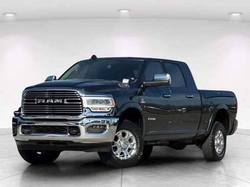 Used 2021 RAM 2500 Laramie AWD/4WD image 2