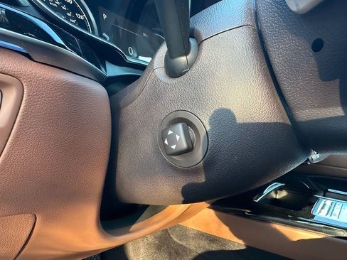 Used 2023 Genesis G80 2.5T image 19