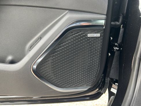 New 2026 GMC Acadia Denali w/ Super Cruise Package image 28