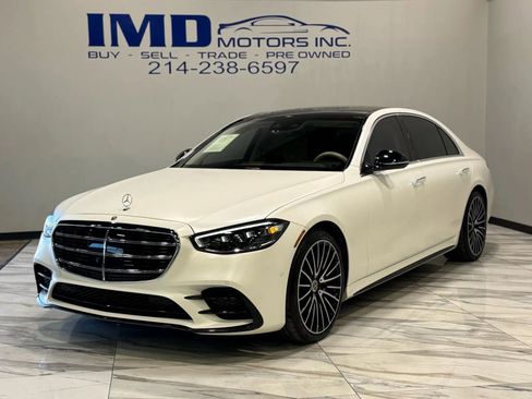 Used 2022 Mercedes-Benz S 580 4MATIC Sedan image 1