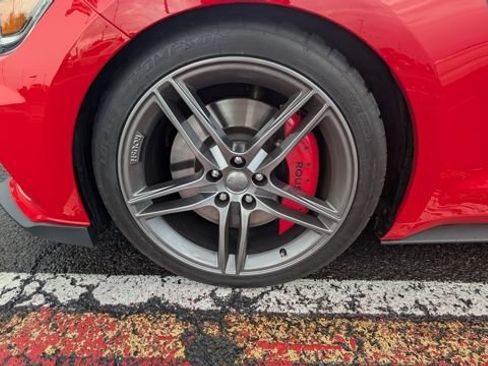Used 2016 Ford Mustang GT Premium w/ GT Performance Package RWD image 12