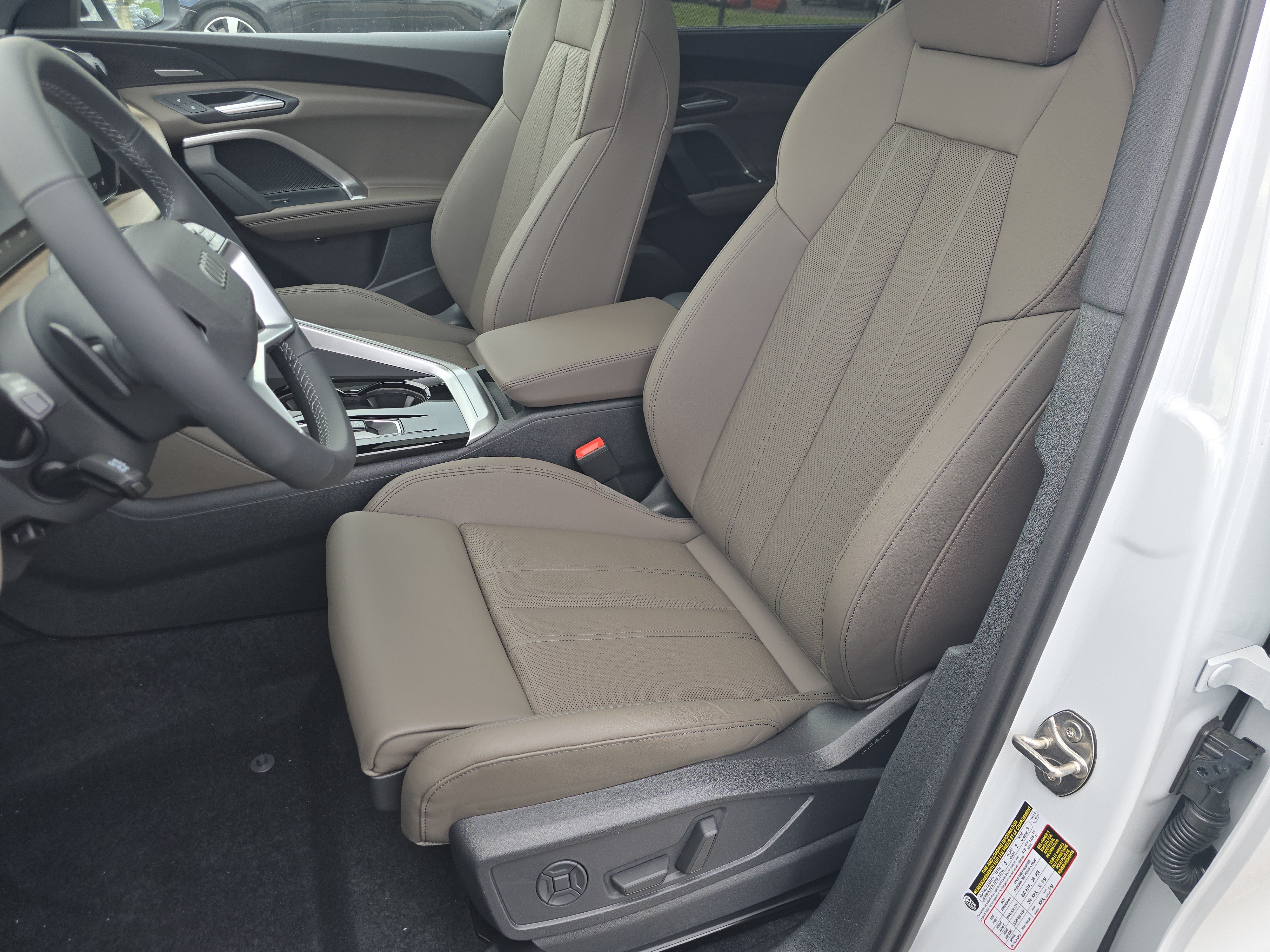 New 2026 Audi Q5 Premium Plus AWD/4WD image 21