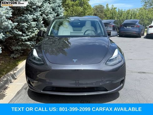Used 2024 Tesla Model Y Long Range AWD/4WD image 2