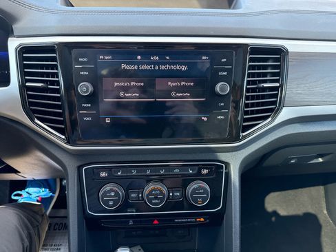 Used 2022 Volkswagen Atlas SE w/ Panoramic Sunroof Package AWD/4WD image 17