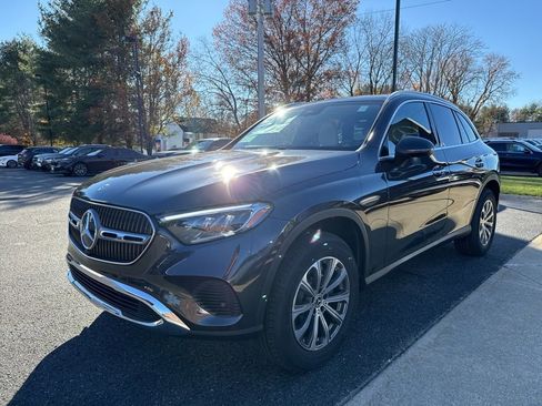 New 2026 Mercedes-Benz GLC 300 4MATIC image 3