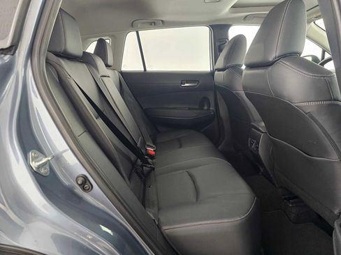 Used 2024 Toyota Corolla Cross XLE w/ Convenience Package image 23